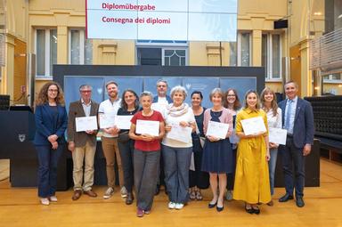 Alto Adige, 15 nuove guide turistiche abilitate: diplomi consegnati a Bolzano