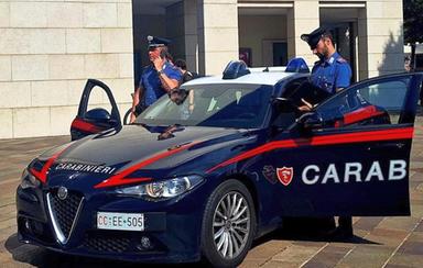 Finta badante deruba un anziano con la “tecnica dell’abbraccio”: tre denunciati