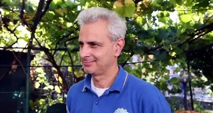 Bar dell'Aias, il segretario del Vespa Club Francesco Tucci racconta della donazione