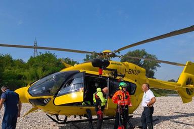 Ciclista altoatesino soccorso in elicottero nei boschi sopra Torri del Benaco