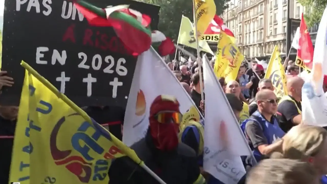 Francia, sciopero generale del settore pubblico su salari e risorse