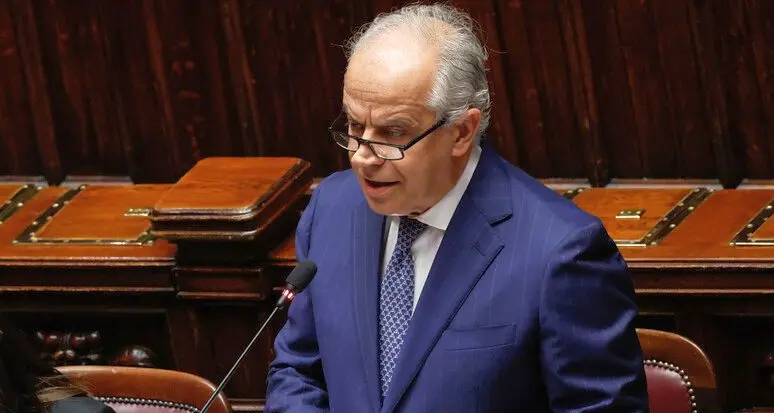 Rimpatri, Piantedosi conferma il Cpr di Bolzano accanto al futuro carcere