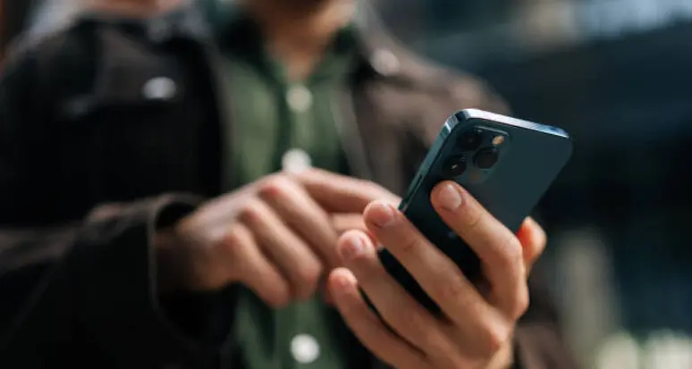 L’appello: «Attenti ai falsi sms Asl»