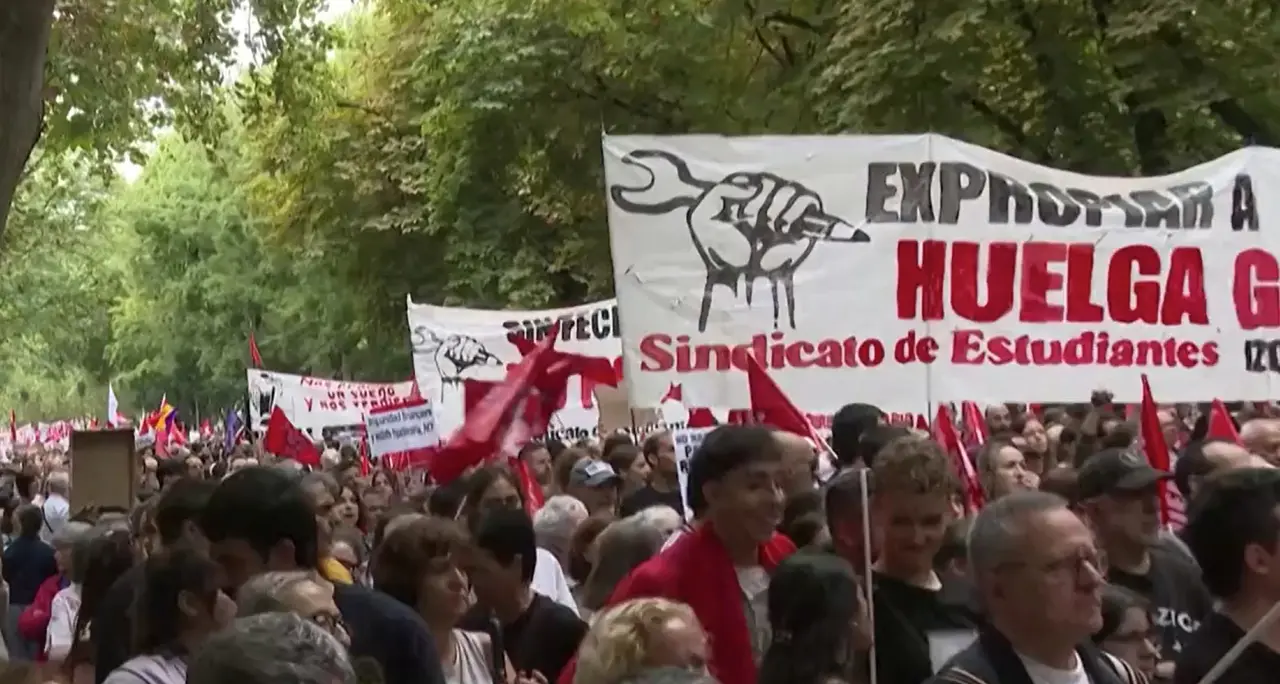 Spagna, ancora proteste contro le speculazioni nel mercato delle case