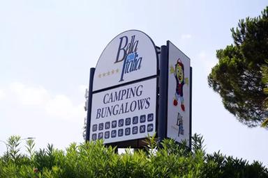 Maxi incendio al camping di Peschiera del Garda: oltre 20 feriti