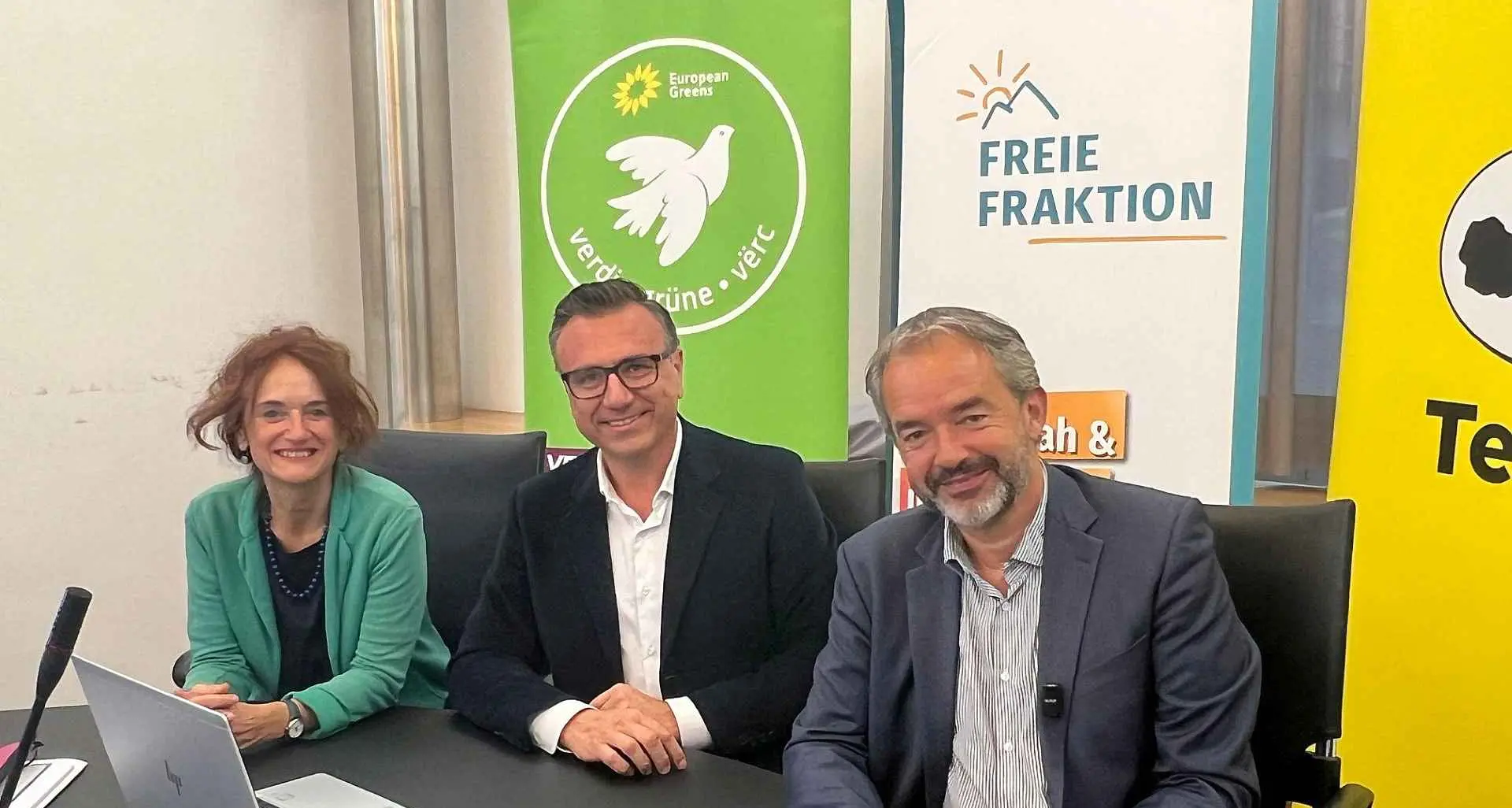 Opposizioni contro il Consiglio dei Comuni: «Bocciature senza motivazioni»