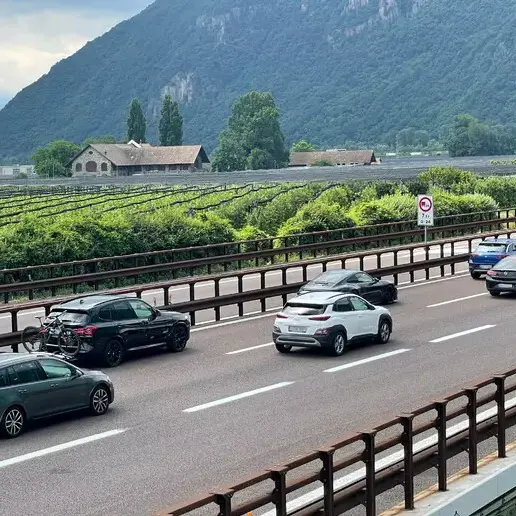 45 chilometri di coda verso il Brennero: oltre due ore di ritardo