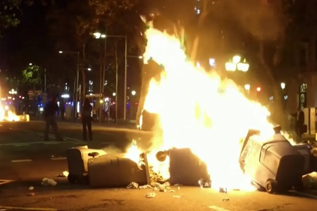 Spagna, incidenti alla manifestazione sui temi della casa ieri a Barcellona
