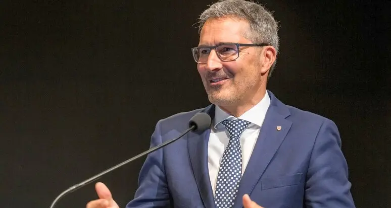 Sinner si ferma, Kompatscher: «Bruttissima notizia, ma scelta giusta»