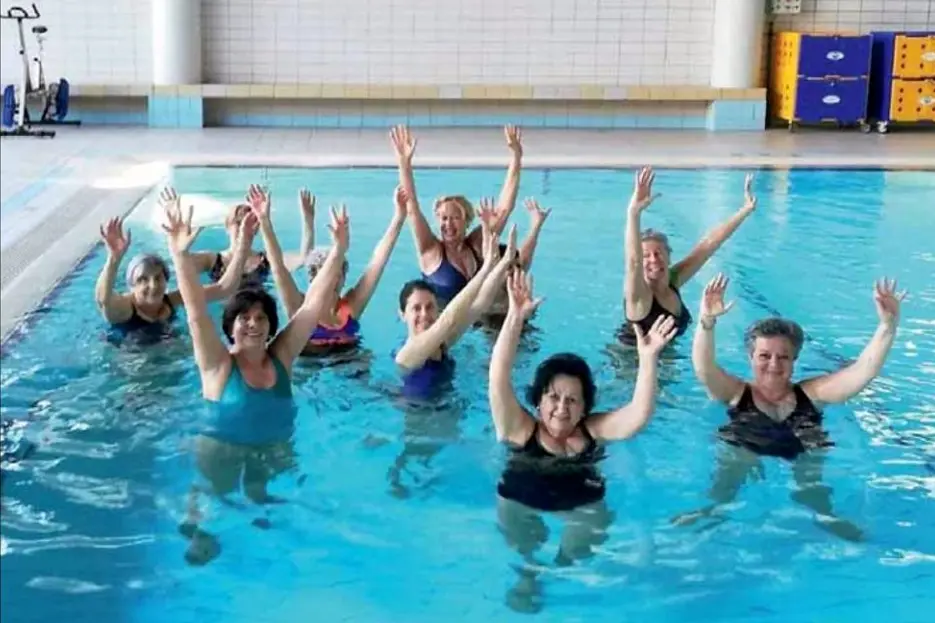 A 90 anni ancora in piscina: «Acquagym elisir di lunga vita»