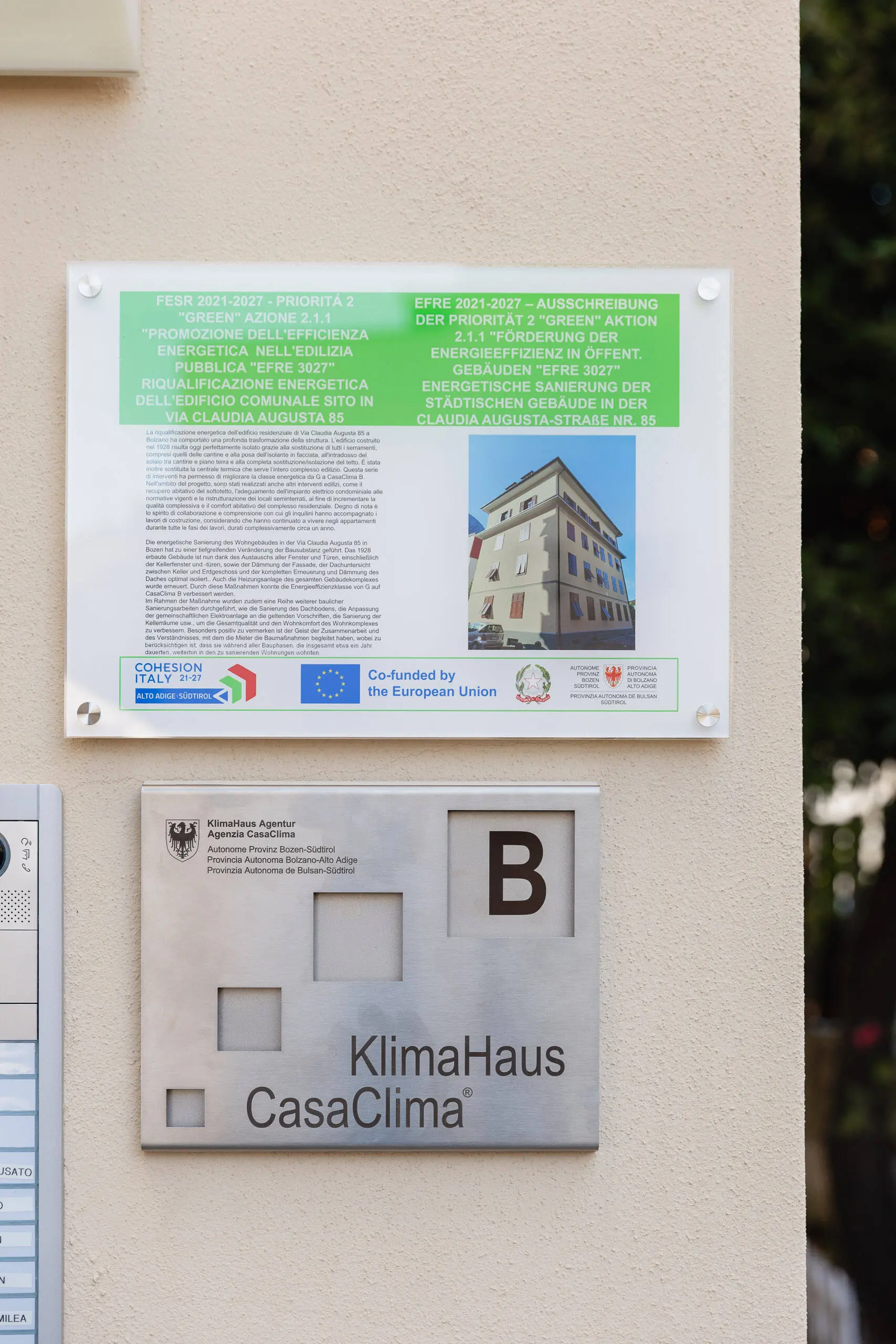 Bolzano, riqualificati tre edifici comunali in via Claudia Augusta: sei milioni di lavori e tre nuovi alloggi