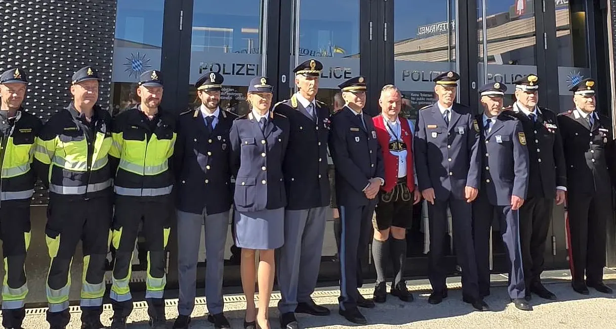 Oktoberfest da 7,4 milioni di visitatori: anche agenti e carabinieri italiani per la sicurezza