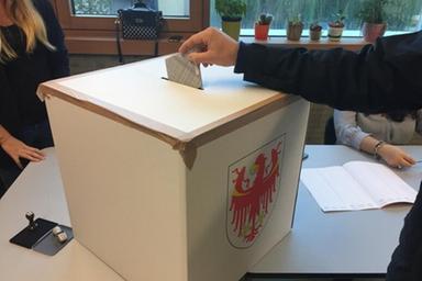 Collegi del Senato, la Bassa Atesina passa a Merano: la Svp difende l’accordo