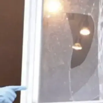 Padre e figlia sparano con il mitra a Trento, convalidati gli arresti