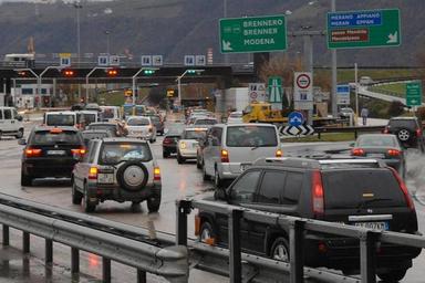 Lavori al ponte Lueg, nuove restrizioni sull'autostrada del Brennero