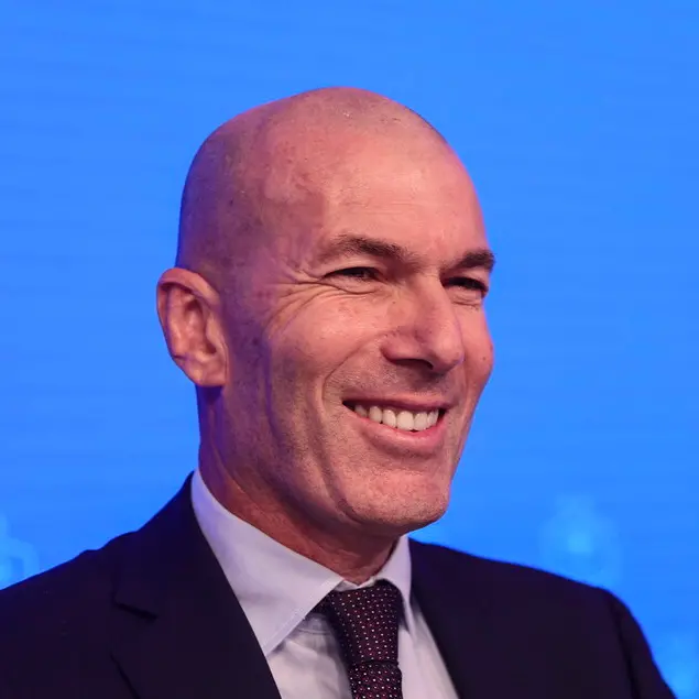 Merano premia Zinedine Zidane: omaggio alla stella del calcio