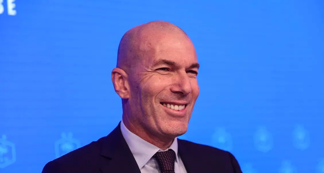 Merano premia Zinedine Zidane: omaggio alla stella del calcio
