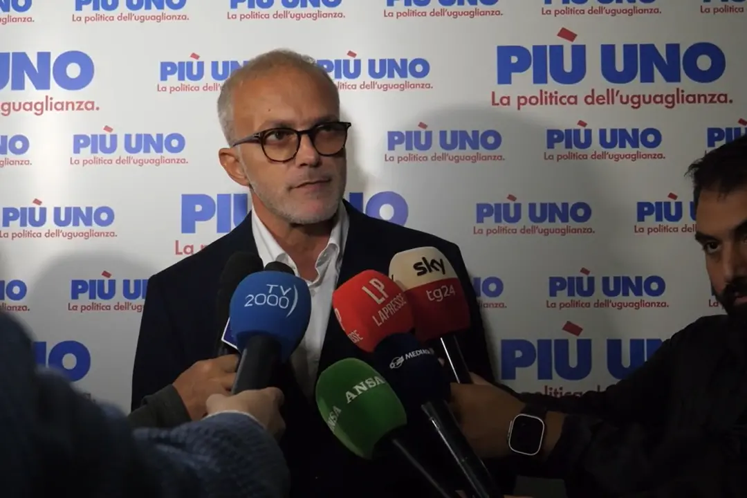 Ruffini lancia Più Uno: \"Il campo largo cerchi un terzo nome\"