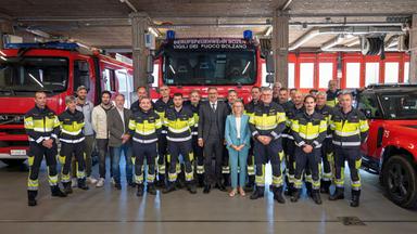 Bolzano, nuovo contratto per i vigili del fuoco: aumentano stipendi e indennità