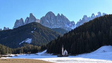 Turismo in Alto Adige, l’Hgv chiede regole più eque: «Basta flussi incontrollati e servono controlli sugli affitti brevi»