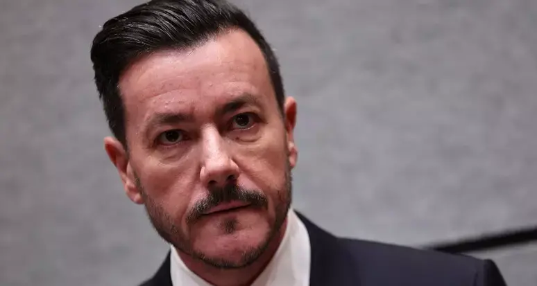 René Benko lascia il carcere: domiciliari con il braccialetto elettronico