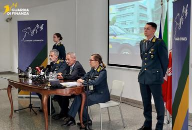 Truffa del finto carabiniere, la Finanza arresta due persone