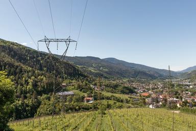 Valle Isarco, via 1.265 tralicci e 262 chilometri di linee elettriche