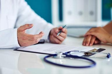 Alto Adige, più soldi ai 297 medici di famiglia: via libera al nuovo contratto