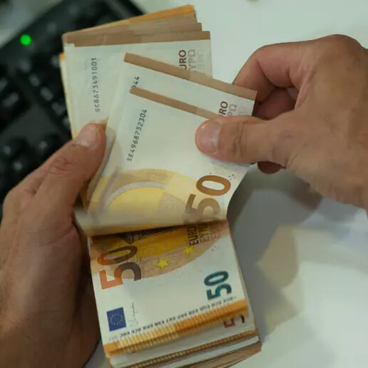 Carovita, stangata per le famiglie di Bolzano: quasi 1.250 euro in più all'anno