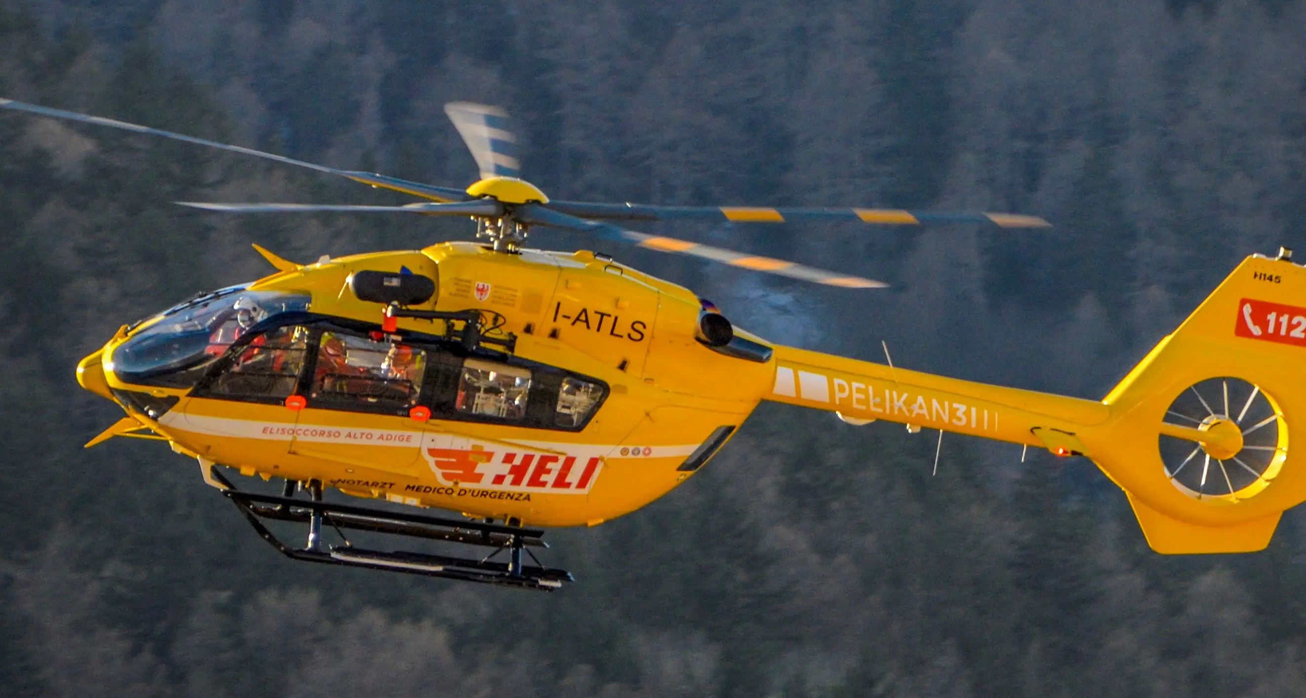 Rifugio chiuso e notte al gelo a 2.340 metri: due minorenni salvati in ipotermia