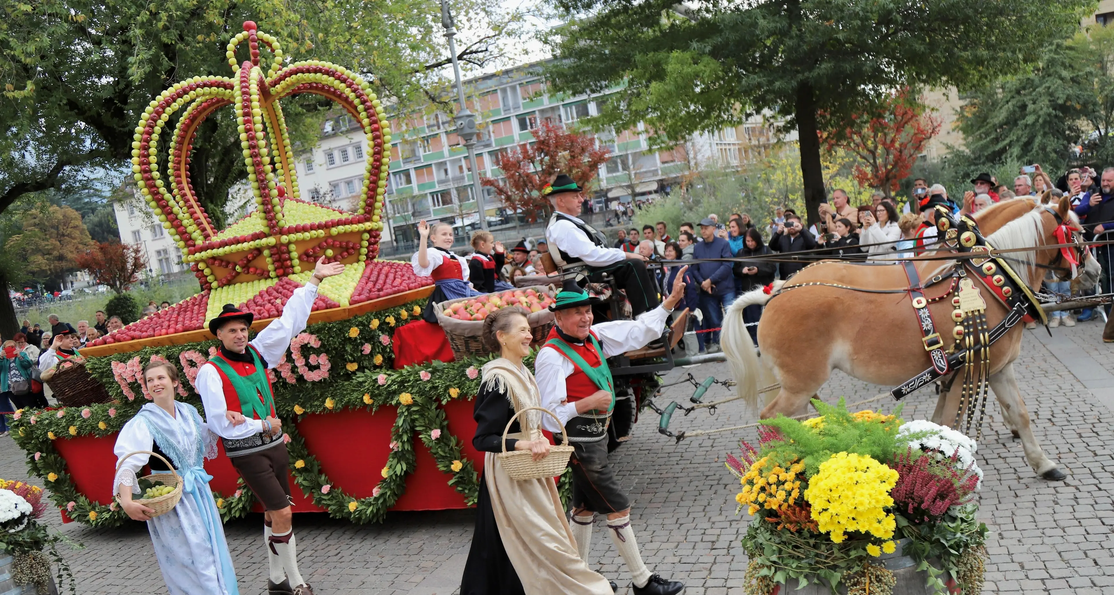 Merano, Festa dell’Uva da record: 22 mila persone per i 140 anni