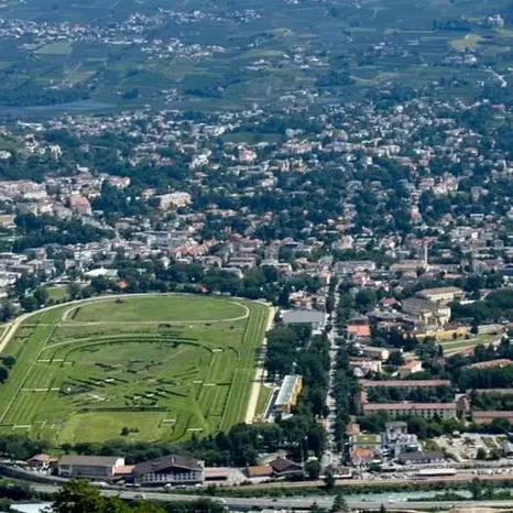 Merano cambia volto: 69 milioni per la casa di cura, 21 per rilanciare l'ippodromo