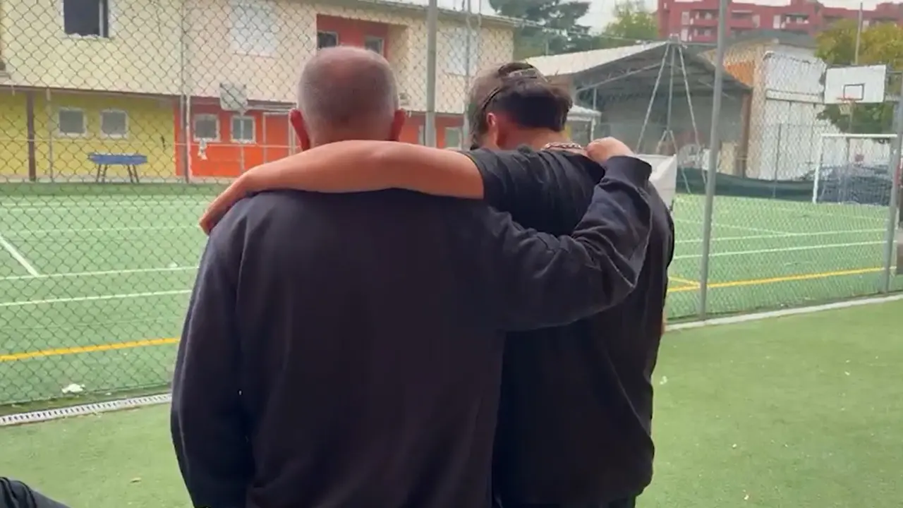 Scontri a Milano, Don Burgio: “Giovani afflitti da una grande solitudine”