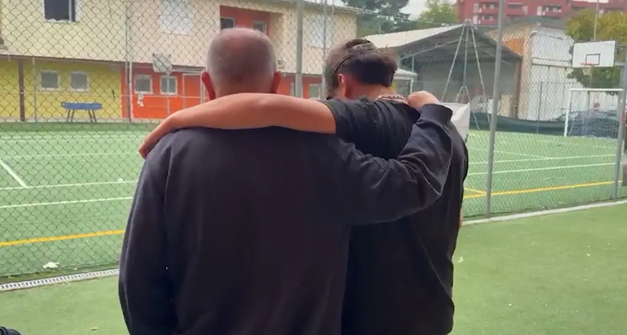 Scontri a Milano, Don Burgio: “Giovani afflitti da una grande solitudine”