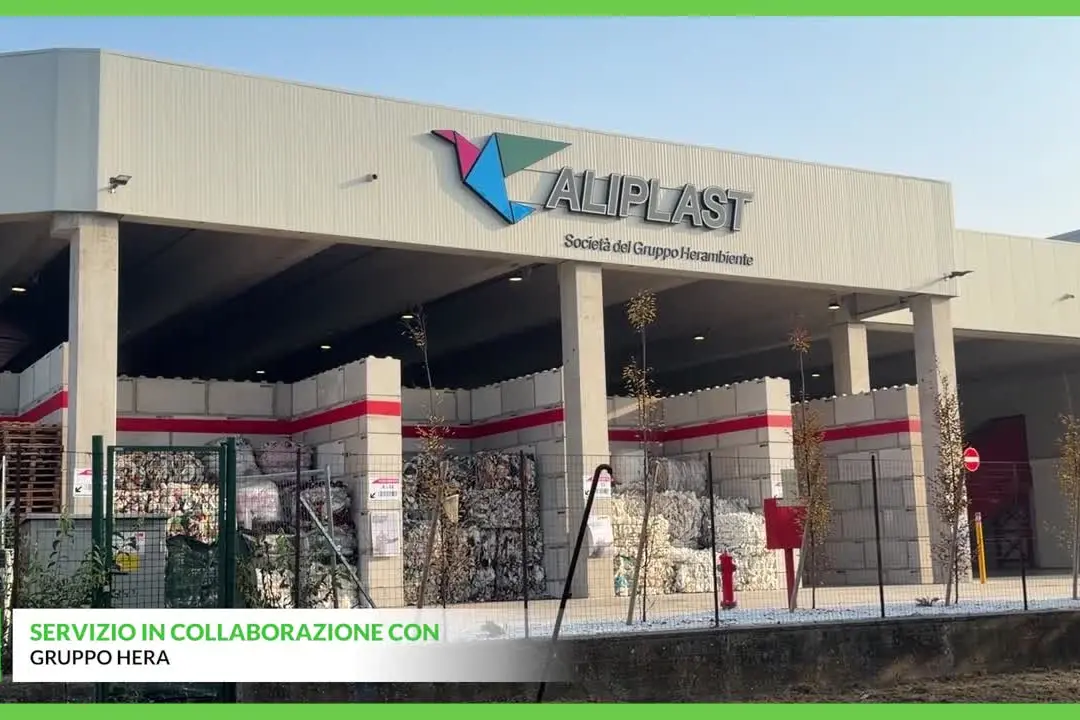 “Nuova vita alla plastica”, il gruppo Hera inaugura un nuovo impianto di riciclo