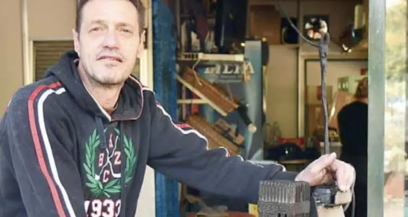 Riapre il chiosco Pino&Lella: «Non potevo tradire il sogno dei miei genitori»