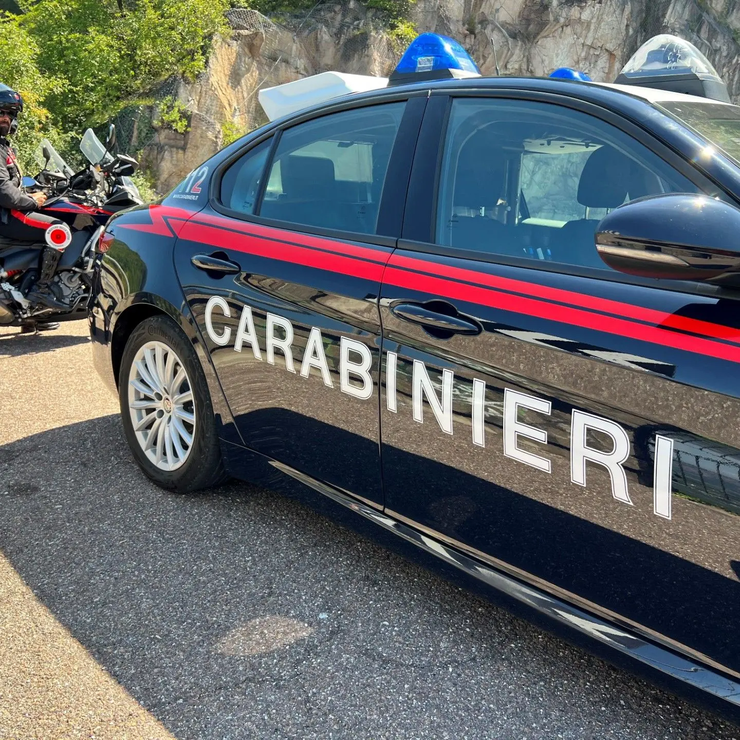 Ora, finto maresciallo tenta di truffare un anziano di 82 anni: donna arrestata