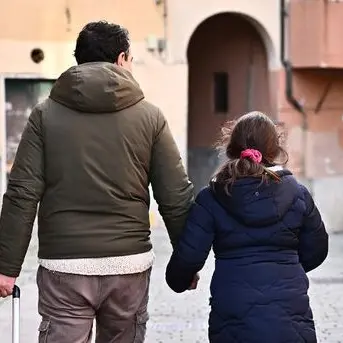 Genitori single: in Alto Adige assegno esteso fino ai 21 anni