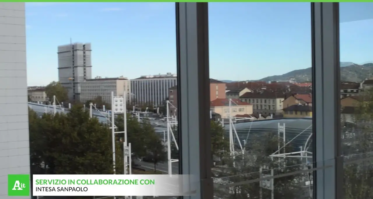 Il Premio Nobel, David Card, al grattacielo Intesa Sanpaolo