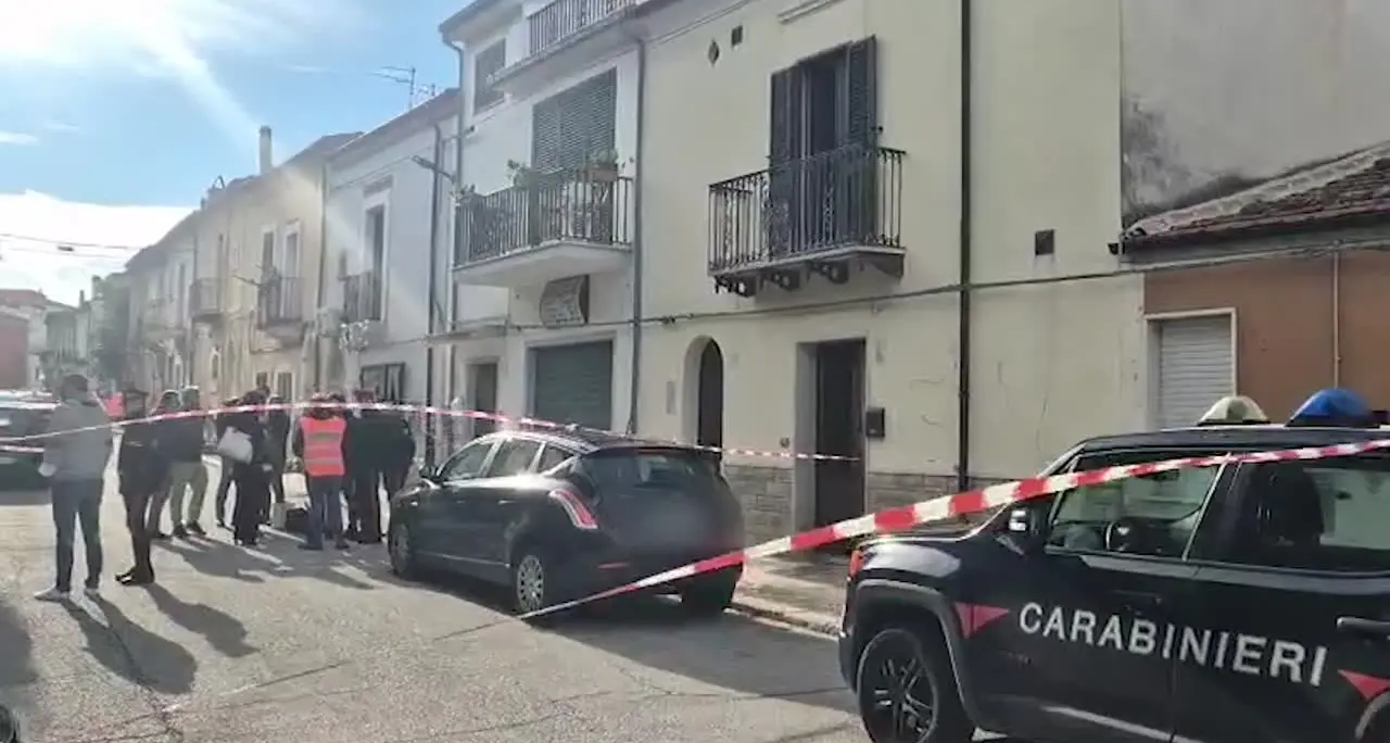 Madre e figlio trovati morti in casa in Molise