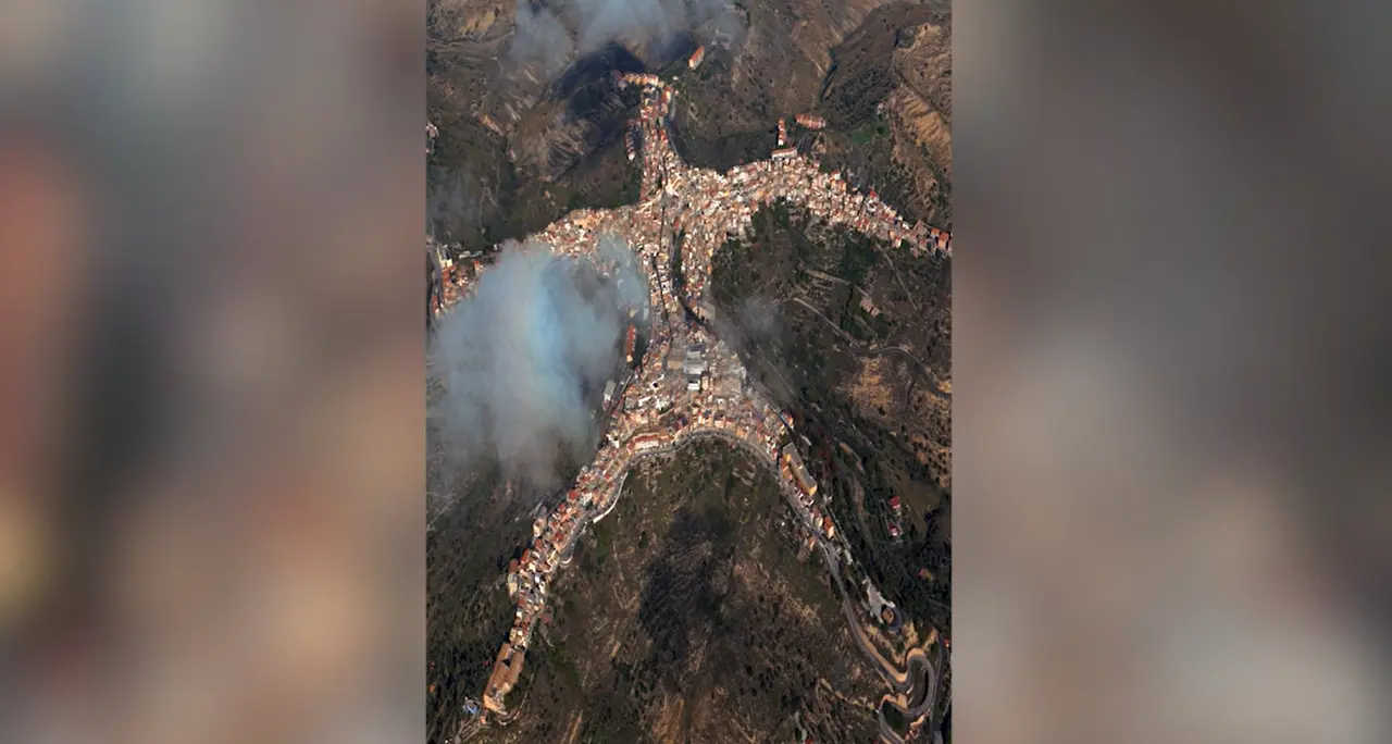 Centuripe, il borgo siciliano a forma di essere umano