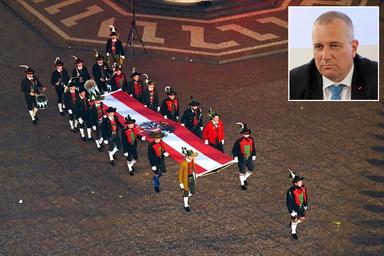 Urzì contro la parata degli Schützen: «Non è una festa, ma una cerimonia militare»