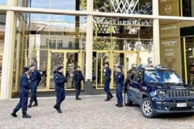 Il questore sulle chat violente: «Aumentati i controlli in rete»