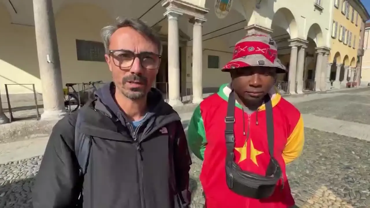 Pavia, sfrattato per un debito non suo: \"Vivo in auto con mia moglie\"