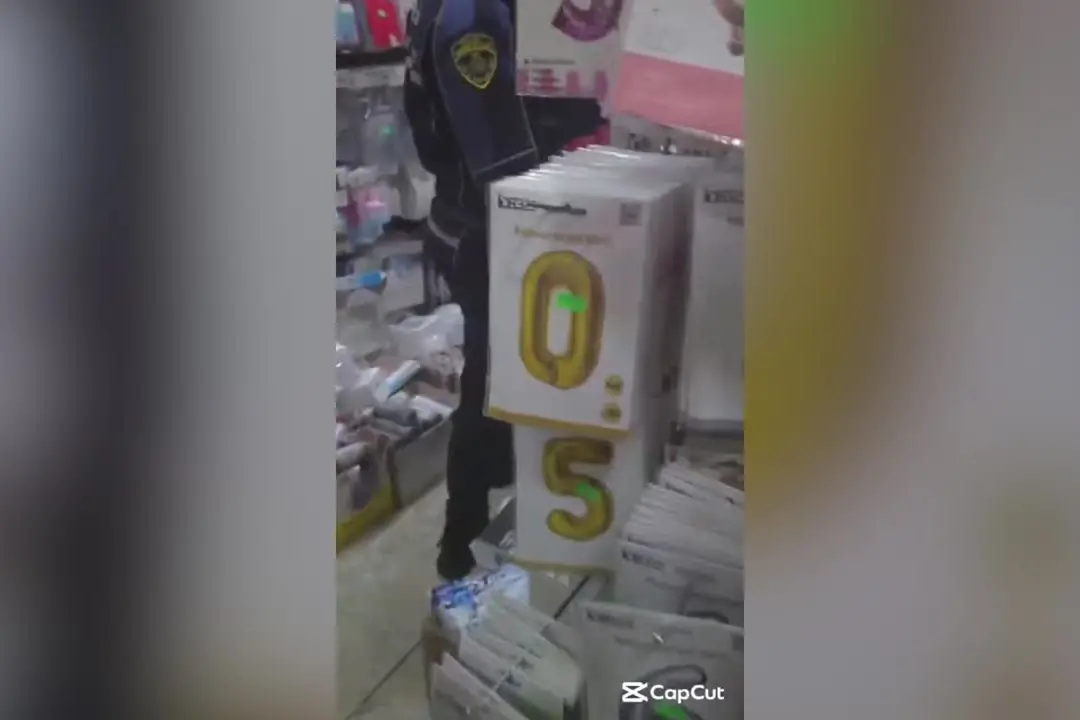 \"Chi ruba sarà ucciso\", le minacce choc di un negoziante a Napoli