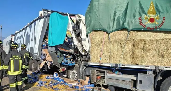 Tragedia sull'A22 tra Verona e Affi, di Castelrotto il camionista morto