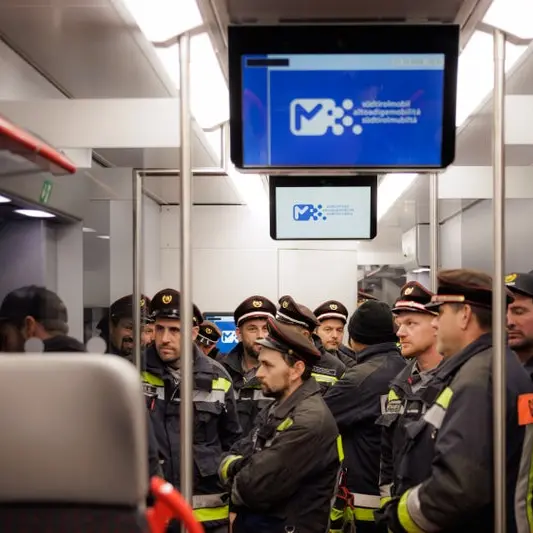 Val Venosta, vigili del fuoco e sanitari si addestrano sui nuovi treni