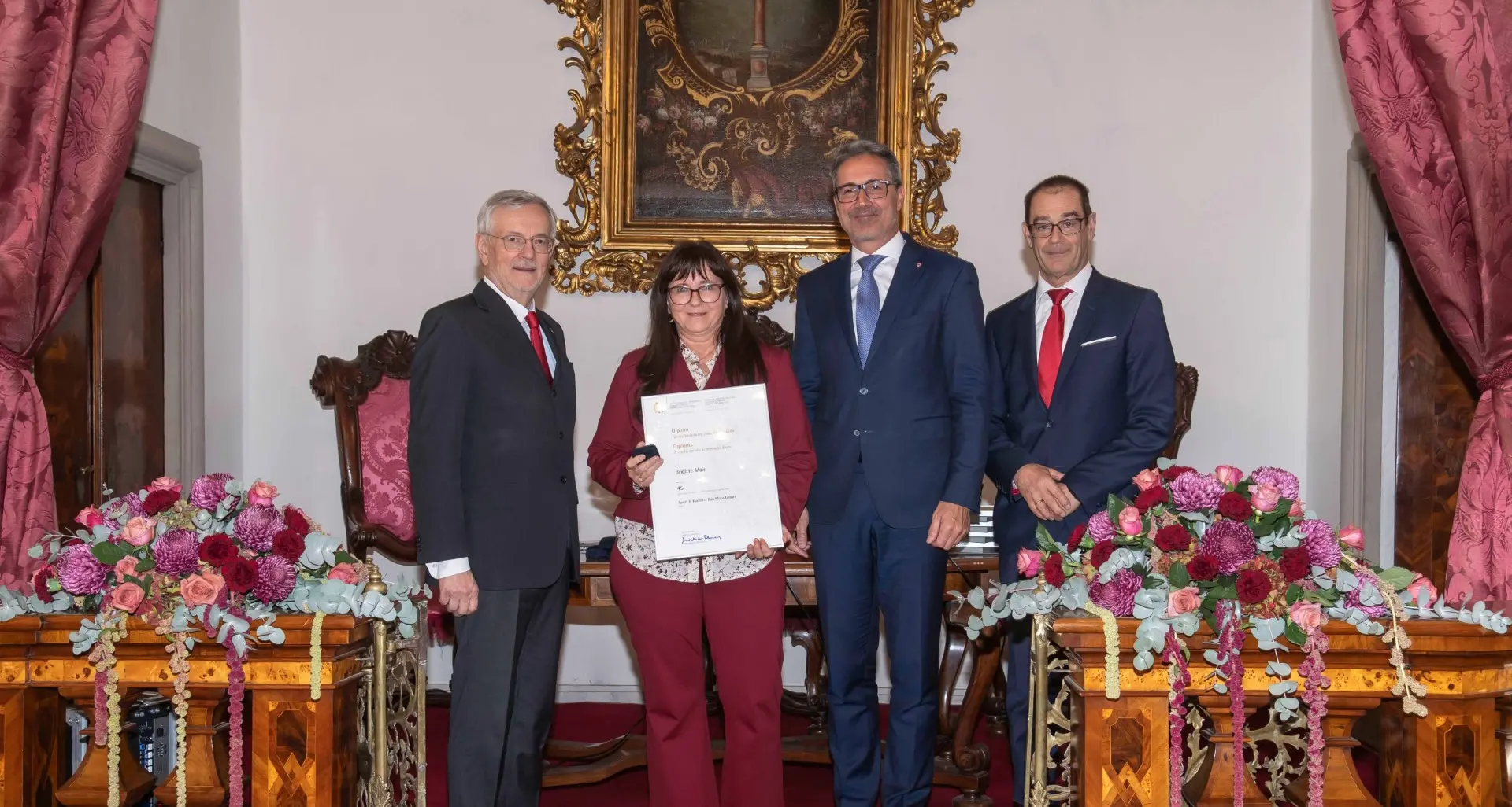 Alto Adige, premiati 53 dipendenti: fino a 45 anni nella stessa azienda