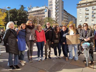 Bolzano, partito il corteo contro il carovita: 800 persone in piazza