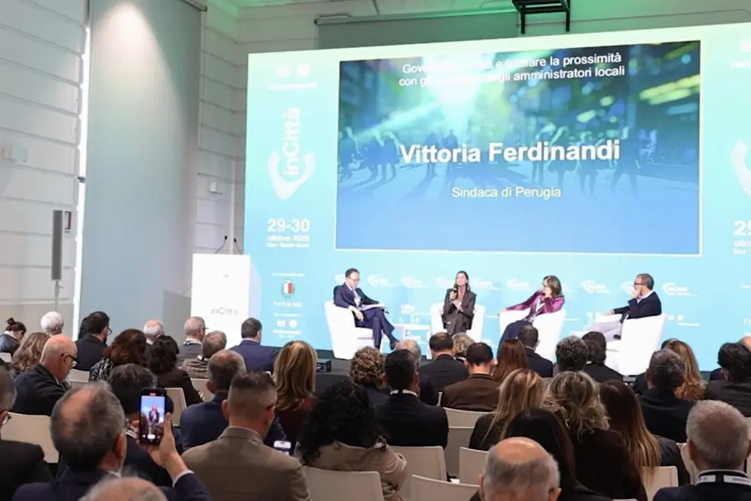 A Bari si chiude l'evento Confcommercio: “Sinergia per contrastare desertificazione”